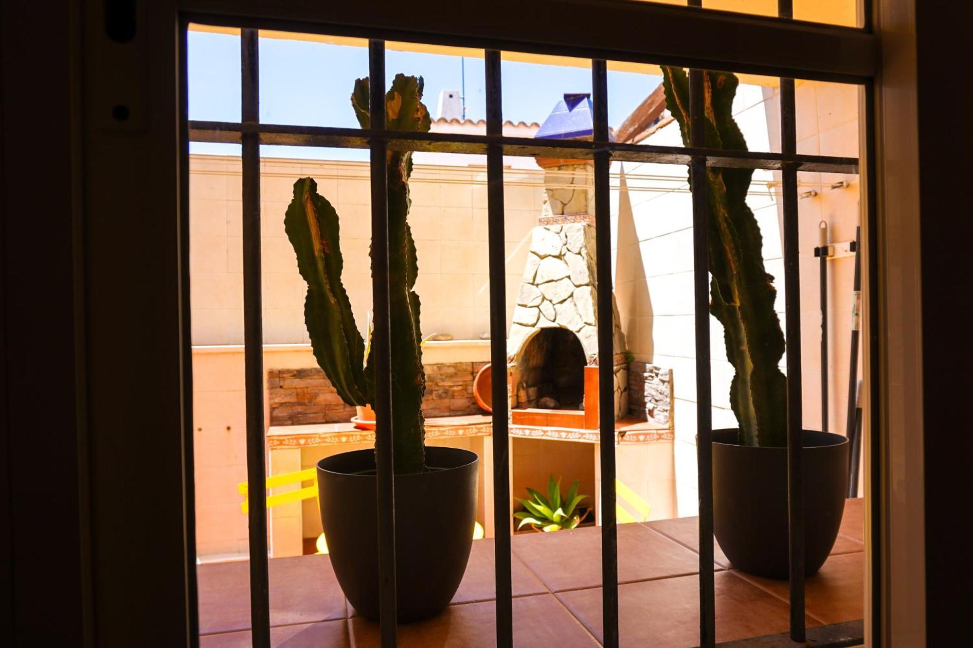 Tarifa Family House 5 Min Walk To The Beach And Old Town Buitenkant foto